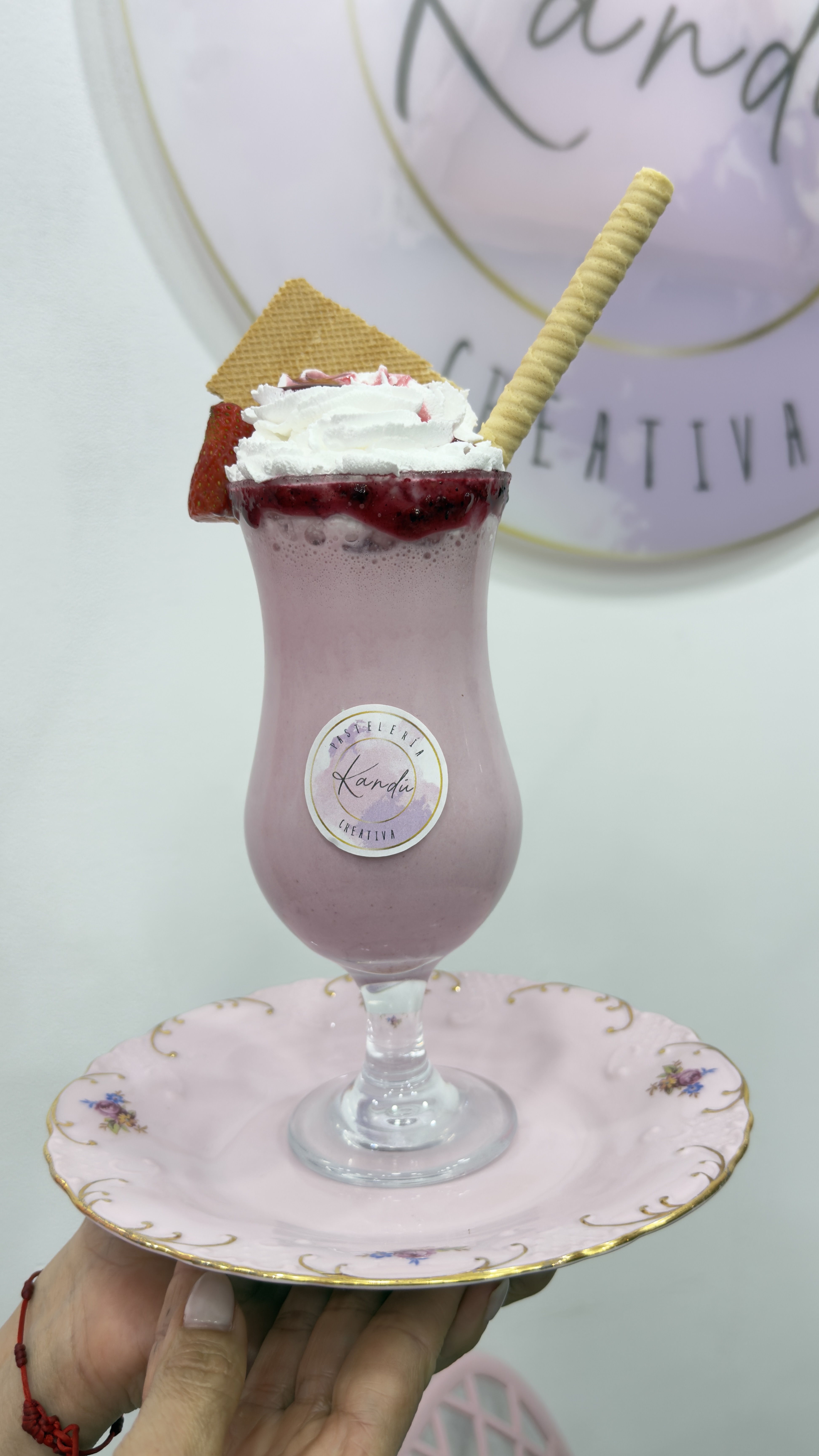 Croissants y bollería fresca